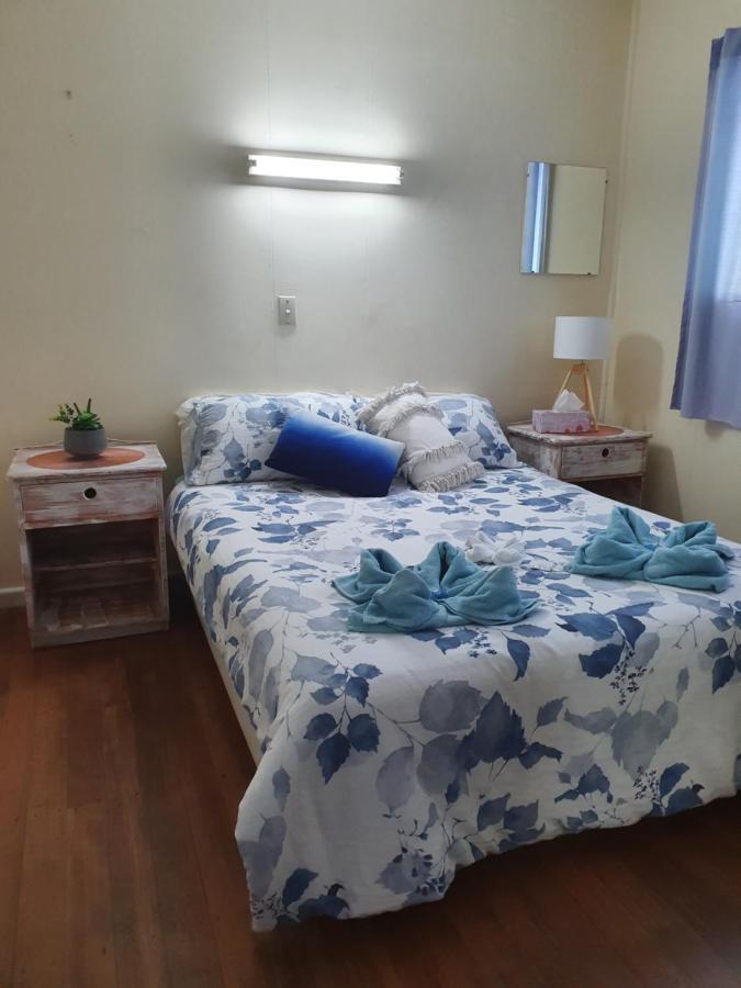Park Beach Cabins คอฟฟ์ฮาร์เบอร์ ภายนอก รูปภาพ