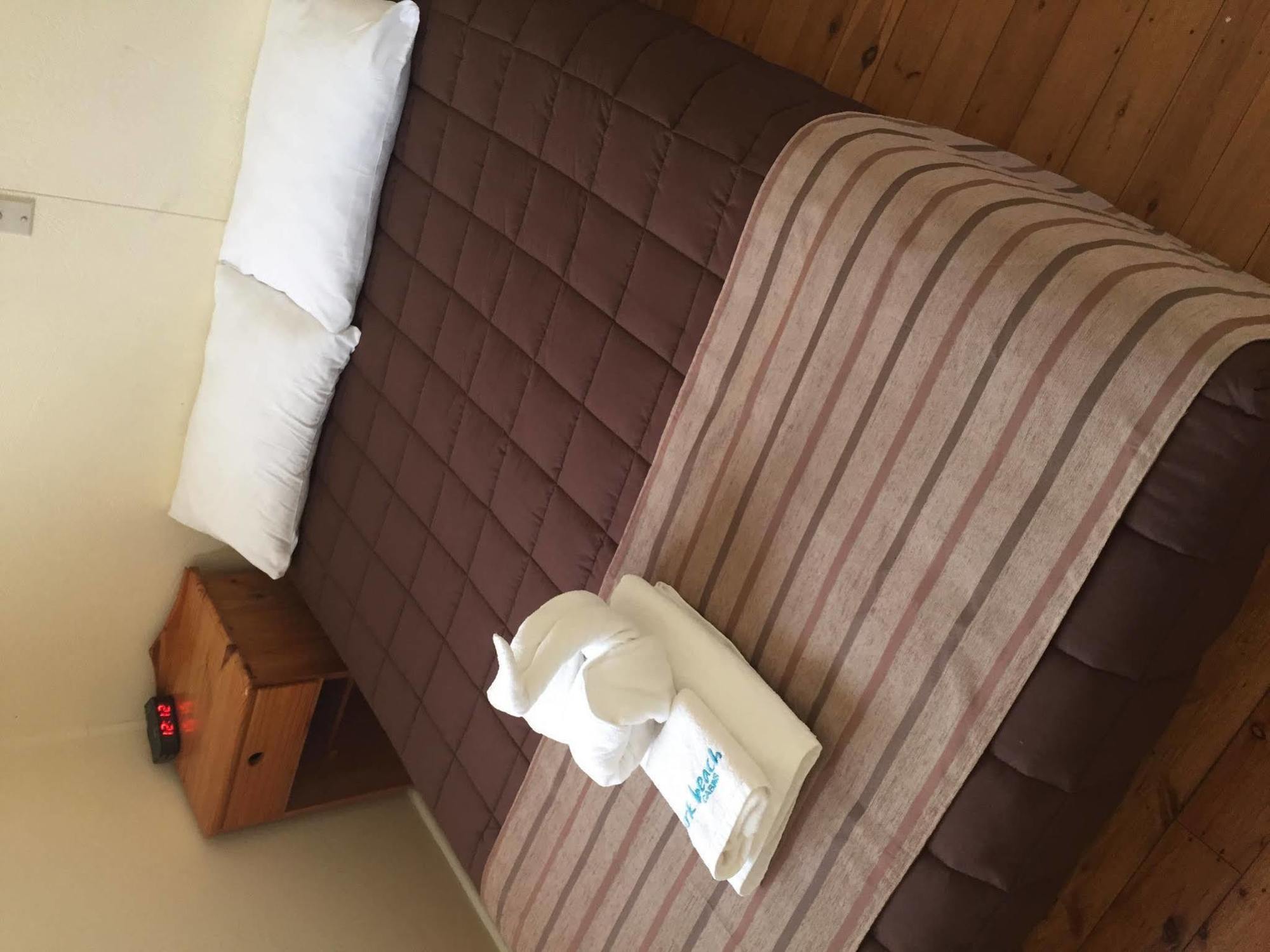 Park Beach Cabins คอฟฟ์ฮาร์เบอร์ ภายนอก รูปภาพ
